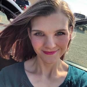 Meet your Posher, Krystal